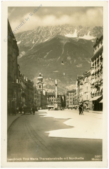 innsbruck, maria theresia strasse mit nordkette