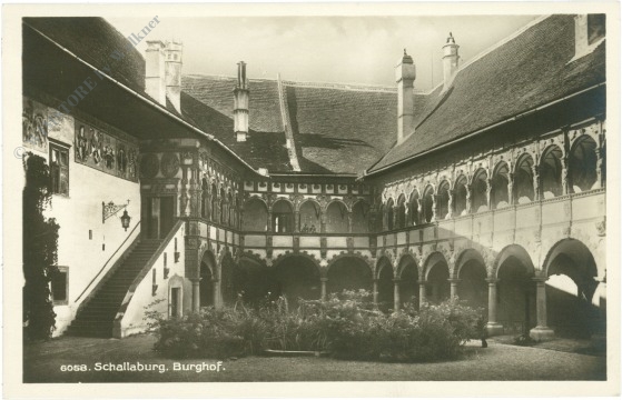schallaburg, burghof