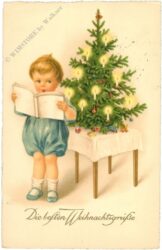 weihnachten, singendes kind vor christbaum