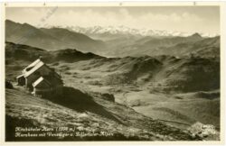 kitzbühel, kitzbüheler horn, hornhaus mit venediger und zillertaler alpen