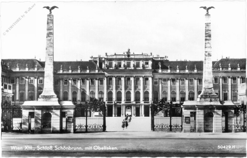 wien 13, schloss schönbrunn, mit obelisken wien 13, schloss schönbrunn, mit obelisken