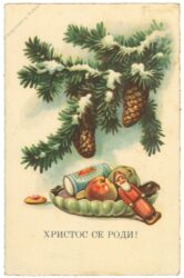 weihnachten, zweig mit zapfen und teller mit leckereien