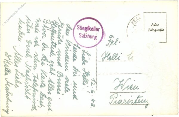 salzburg, festung hohensalzburg und stieglkeller bei scheinwerferbeleuchtung