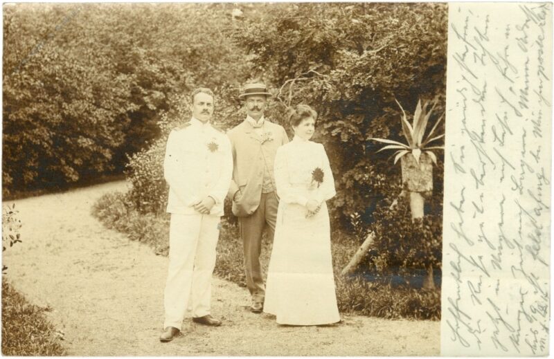 familienspaziergang im park