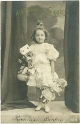 neujahr, mädchen mit korb und puppe