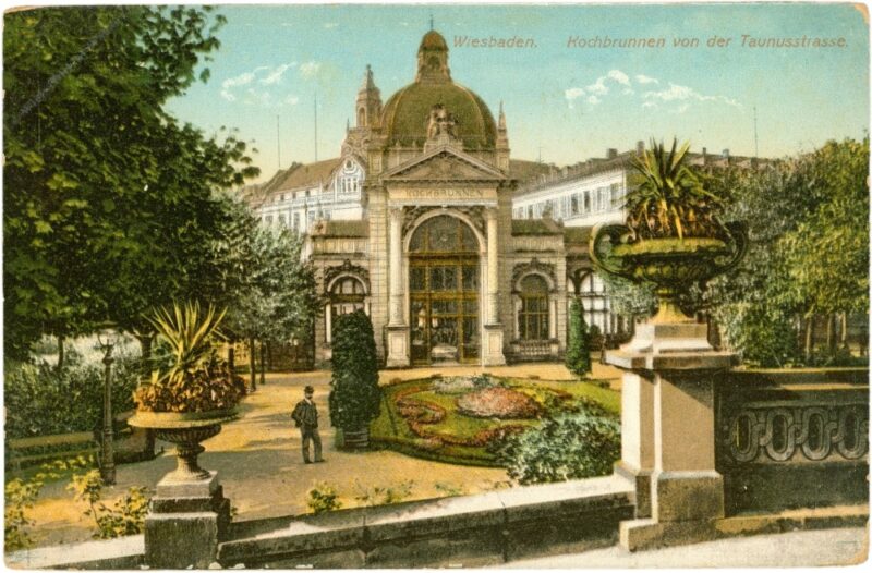 wiesbaden, kochbrunnen von der taunusstrasse wiesbaden, kochbrunnen von der taunusstrasse