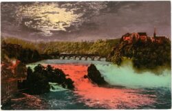 rheinfall mit bengalischer beleuchtung