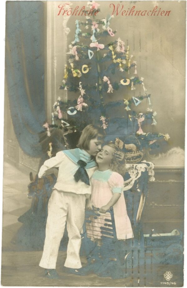 weihnachten, kinder beim christbaum