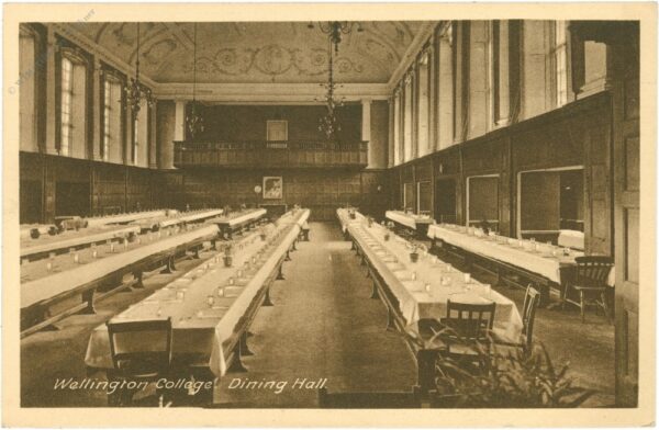 crowthorne, wellington college, dining hall