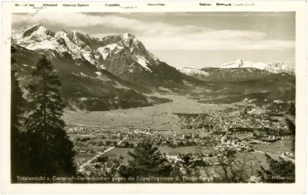 garmisch partenkirchen, gesamtansicht gegen die zugspitzgruppe und tiroler berge