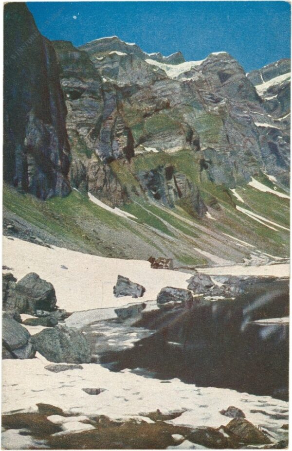 oberblegisee am glärnisch, sommertage in braunwald