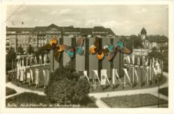 berlin, adolf hitler platz im olympiaschmuck