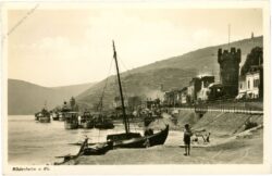 rüdesheim, am ufer