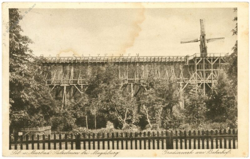 schönebeck, moor und salzbad salzelmen, gradierwerk am bahnhof schönebeck, moor und salzbad salzelmen, gradierwerk am bahnhof