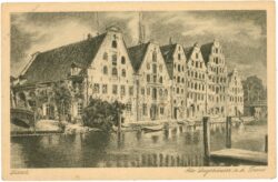 lübeck, alte lagerhäuser an der trave