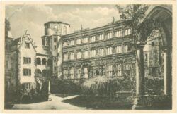 heidelberg, der schlosshof bei mondschein