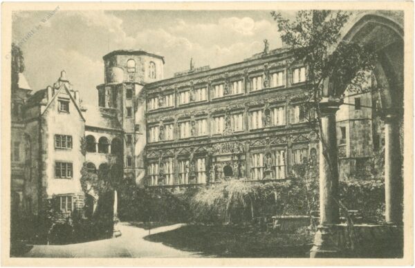 heidelberg, der schlosshof bei mondschein