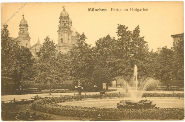 münchen, partie im hofgarten