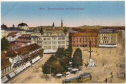 graz, jakominiplatz und opernhaus
