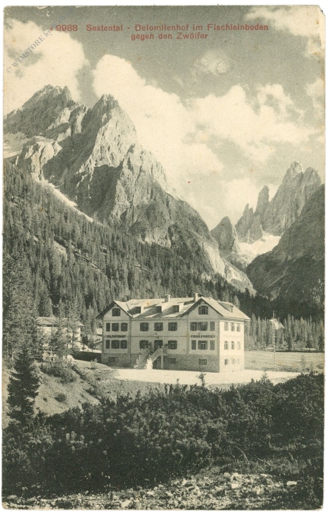 sextental, dolomitenhof im fischleinboden gegen den zwölfer sextental, dolomitenhof im fischleinboden gegen den zwölfer