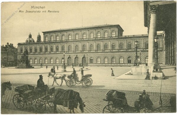 münchen, max josephplatz mit residenz