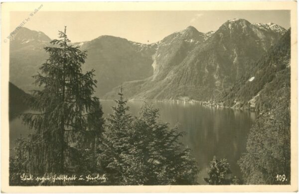 hallstatt, blick nach hallstatt und hirlatz