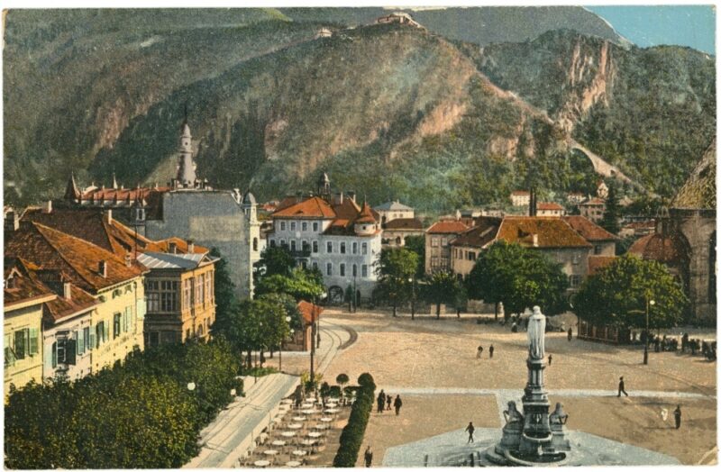 bozen, waltherplatz mit blick auf den virgl bozen, waltherplatz mit blick auf den virgl
