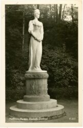 salzburg, schloss hellbrunn, kaiserin elisabeth denkmal