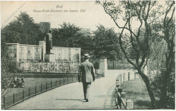 kiel, claus groth denkmal am kleinen kiel