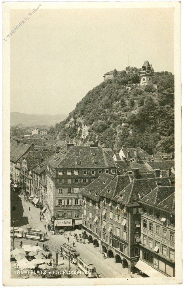 graz, hauptplatz mit schlossberg