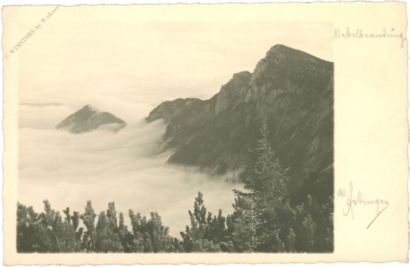 gipfel mit nebelmeer gipfel mit nebelmeer