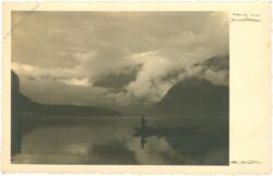 gipfel mit wolkenspiel