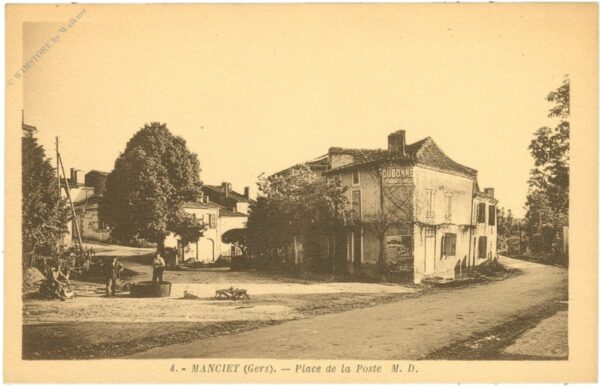manciet, plaza de la poste