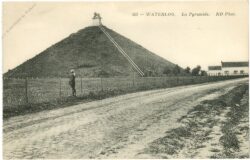 waterloo, la pyramide