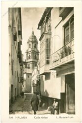 malaga, calle tipica malaga, calle tipica