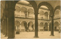 toledo, patio del hospital de san juan bautista