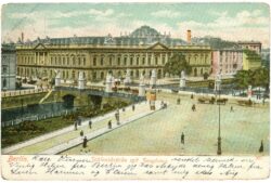 berlin, schlossbrücke mit zeughaus