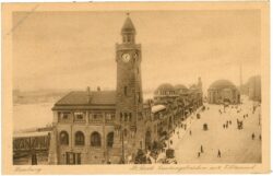 hamburg, st. pauli, landungsbrücken mit elbtunnel