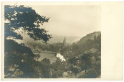 marburg, elisabethkirche im herbstnebel