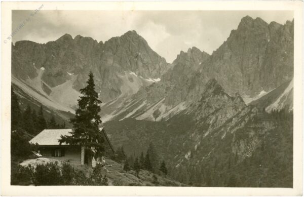 zirl, privathütte auf der eppzirlalm mit kuhloch und freiingspitzen