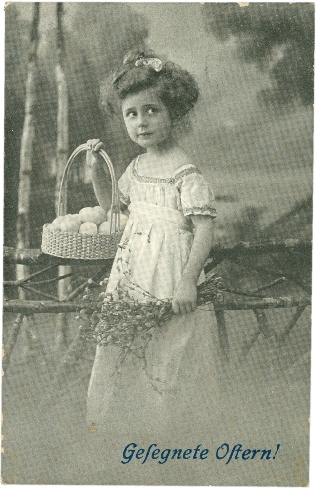 ostern, mädchen mit einem korb eier ostern, mädchen mit einem korb eier