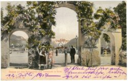 bozen, mit dem rosengarten vom tallerpark in gries