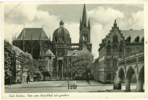 bad aachen, dom vom katschhof aus gesehen