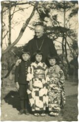 erzabt r. walzer mit drei christenkindern, japanreise 1933