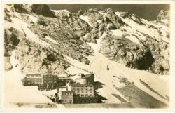 bayrische zugspitzbahn, hotel schneefernerhaus am zugspitzplatt