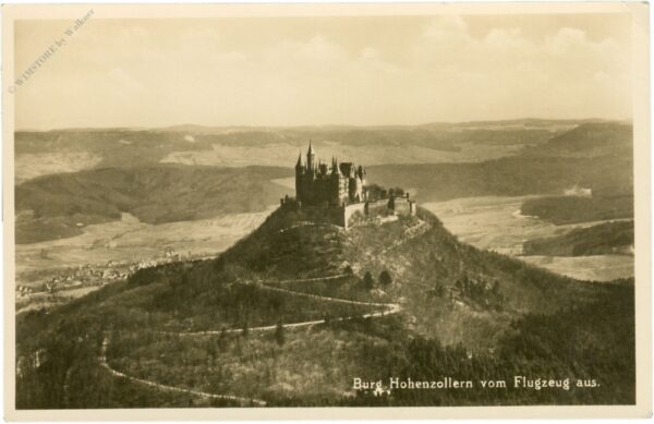 hechingen, burg hohenzollern vom flugzeug aus