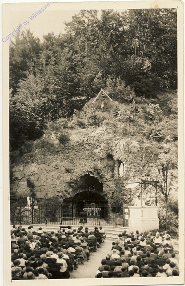 Maria Gugging, Lourdesgrotte