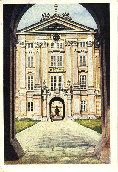 Melk, Stift Melk, Durchgang in den Prälatenhof