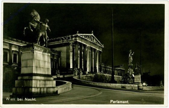 Wien 1, Parlament bei Nacht