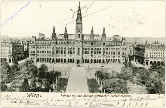 Wien 1, Rathaus mit Statuen historischer Persönlichkeiten